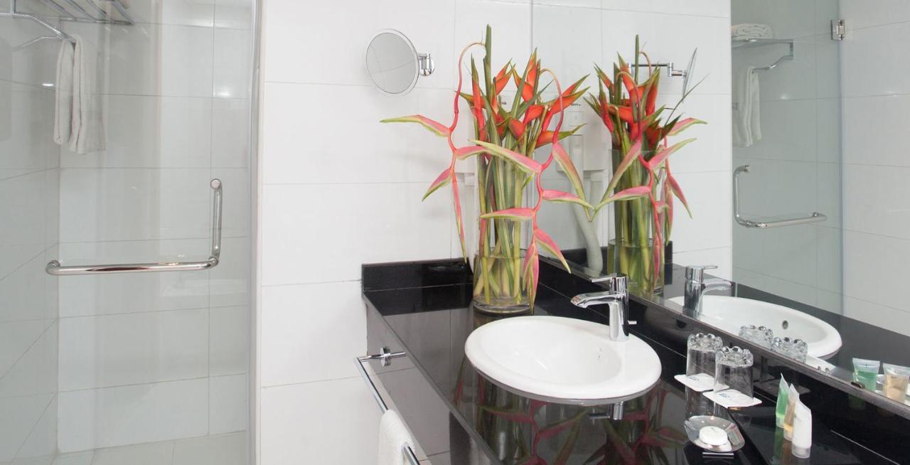 Eko Hotel Gardens Lagos Extérieur photo